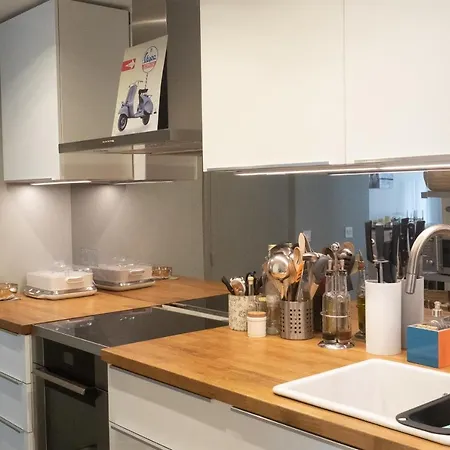 Hostnfly - Magnificent Bright, Spacious Apt Near The Halles Parijs